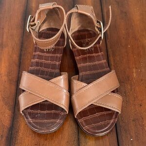 Naturalizer Tan Leather Cross-Strap Sandals